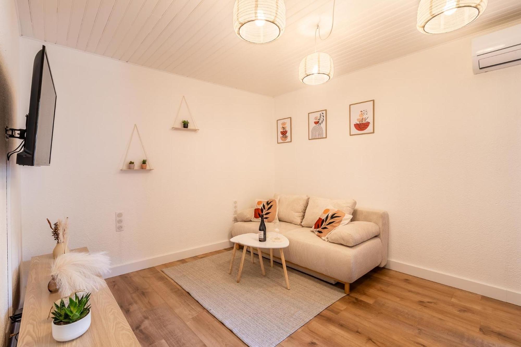 T2 Climatise Proche De Montpellier Avec Parking Public ! Apartamento Saint-Georges-dʼOrques Exterior foto